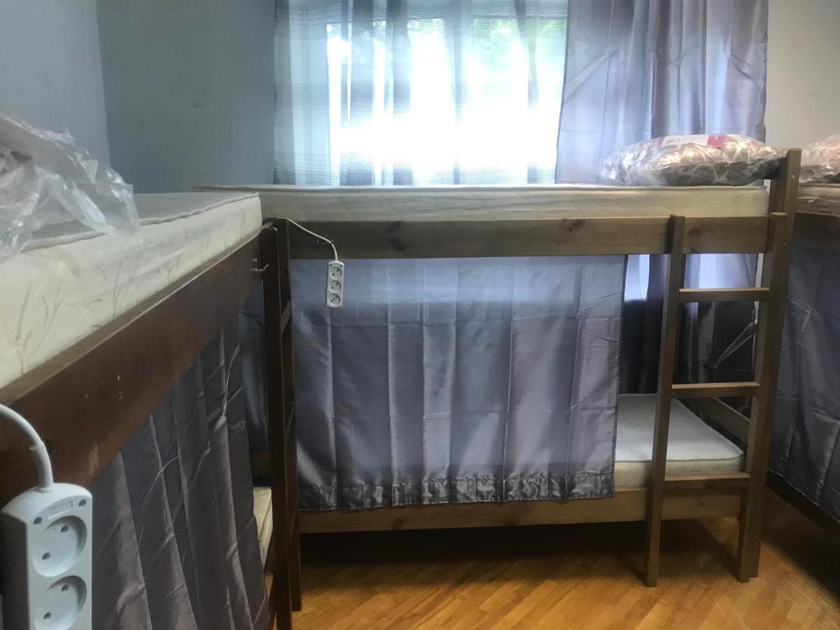 Ararat-Shulyavskaya Hostel Kiev Ngoại thất bức ảnh